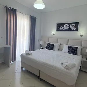 Ceko 3*, Sarandë Albânia